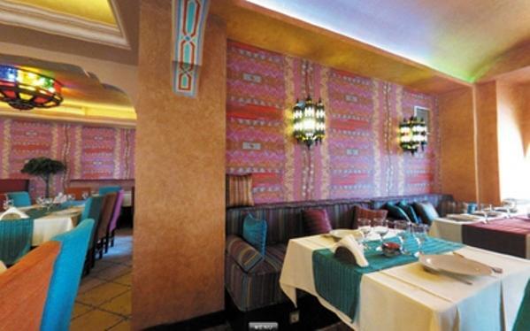 Hotel Piccolo Mondo Bucharest Exterior photo