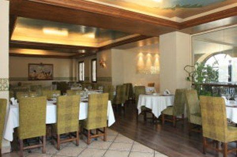 Hotel Piccolo Mondo Bucharest Restaurant photo